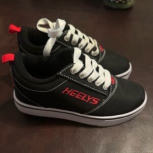 Kids heelys